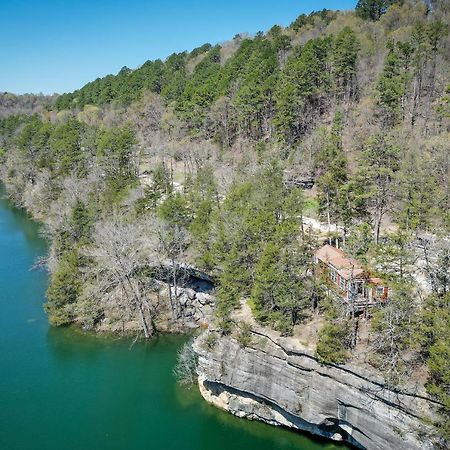 Cliffside Eureka Springs Cabin With Beaver Lake View Exterior foto
